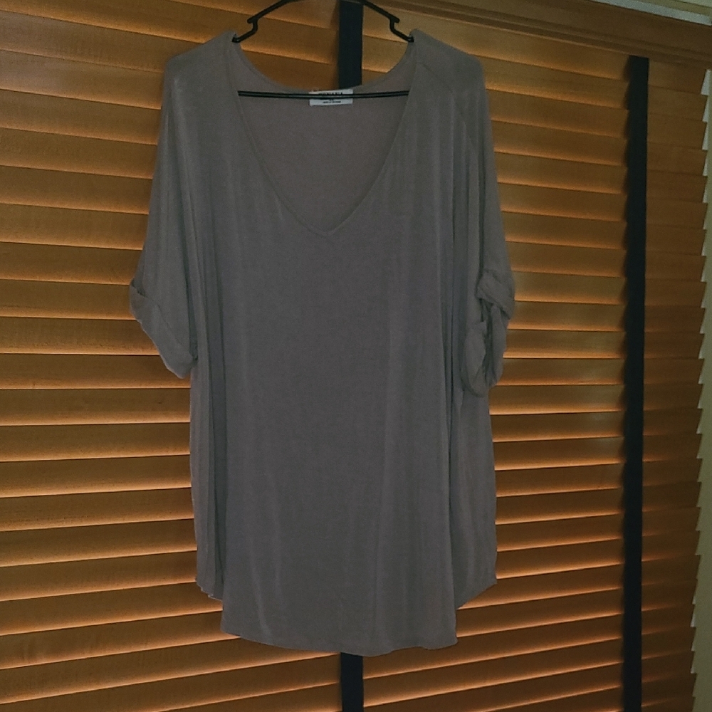 Zenana Outfitters Gray Oversized Short Sleeve Blouse